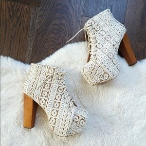 Jeffrey Campbell Coachella size 7